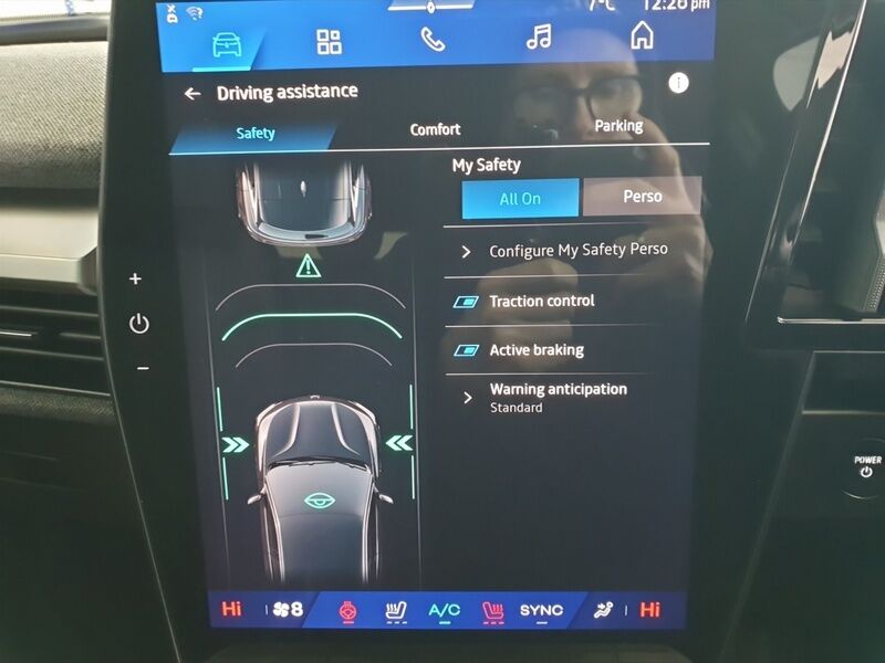 More views of Renault Megane E-Tech