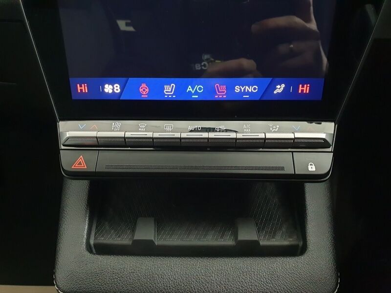 More views of Renault Megane E-Tech