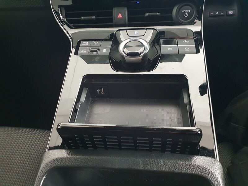 More views of Subaru Solterra