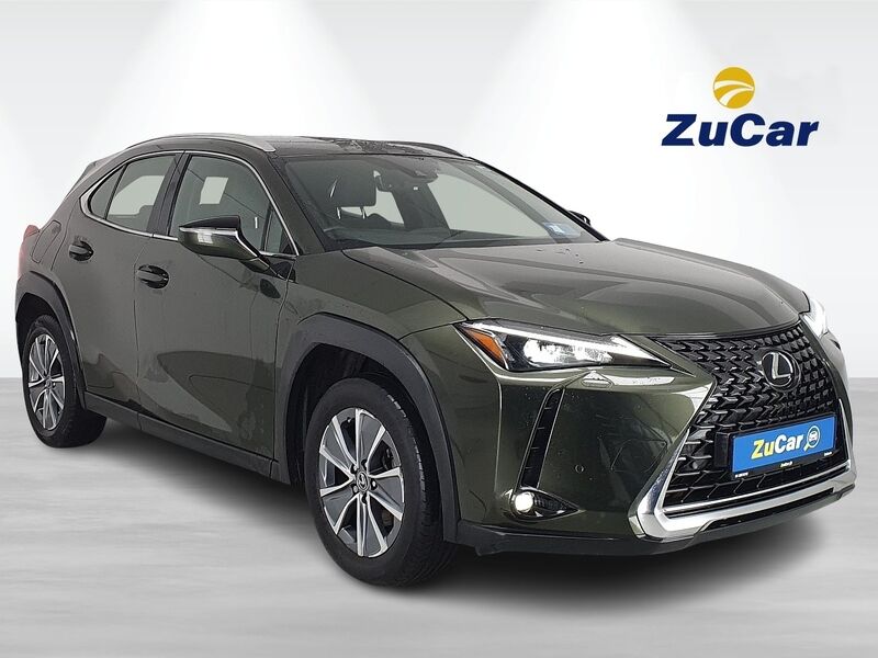More views of Lexus UX