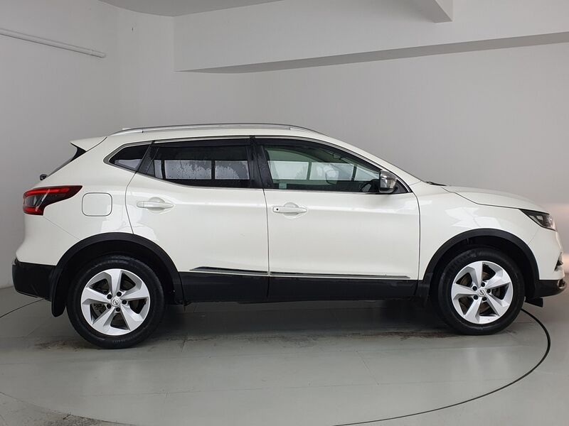 More views of Nissan Qashqai