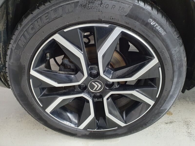 More views of Citroen e-C4