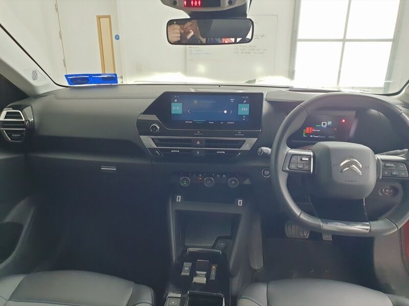 More views of Citroen e-C4