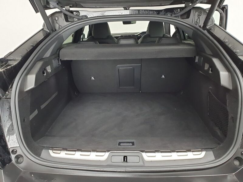 More views of Peugeot 408