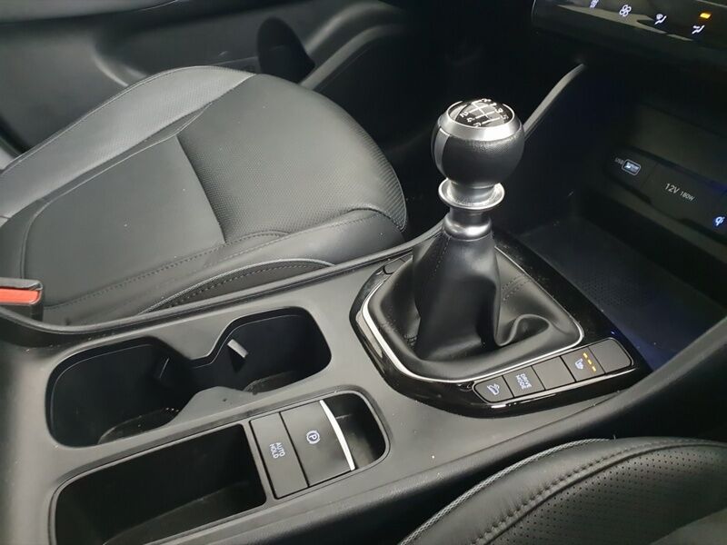 More views of Hyundai Tucson