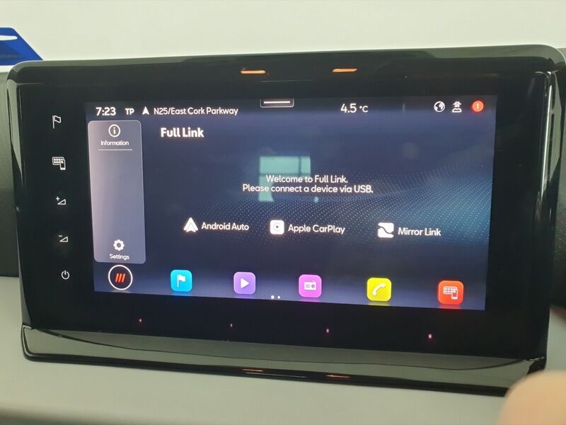 More views of SEAT Arona