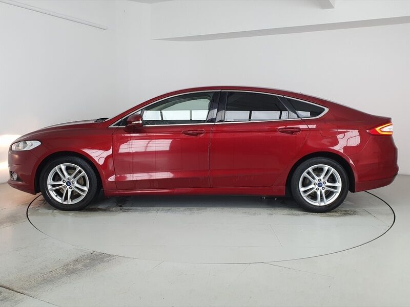 More views of Ford Mondeo