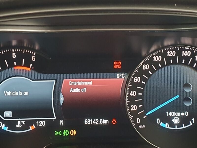 More views of Ford Mondeo