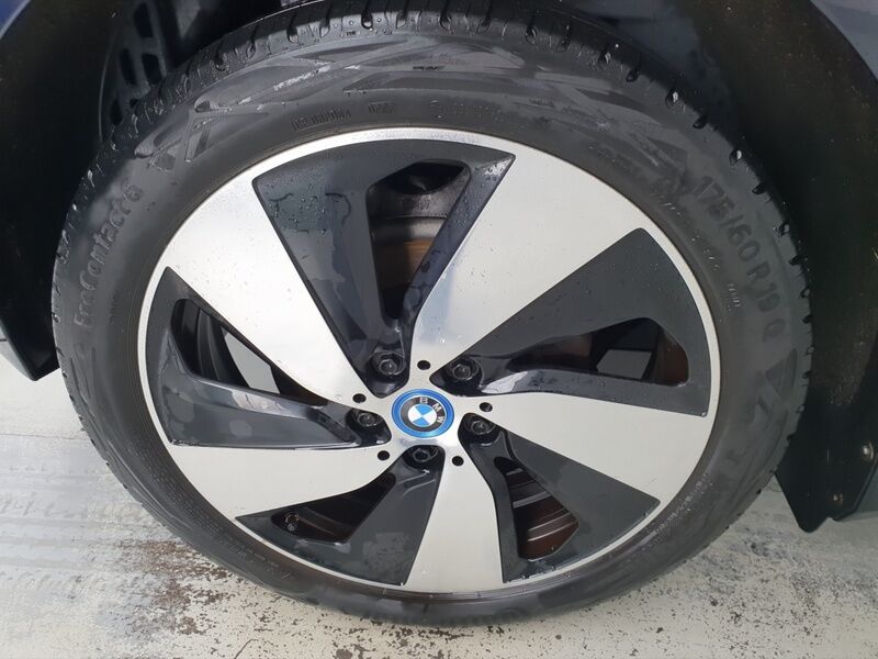 More views of BMW i3