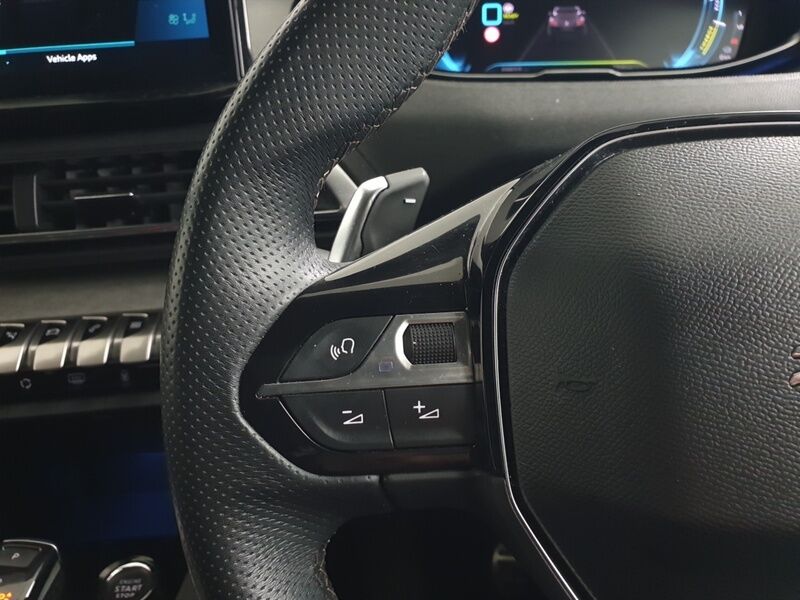 More views of Peugeot 3008