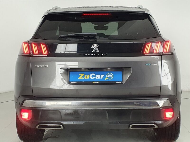 More views of Peugeot 3008
