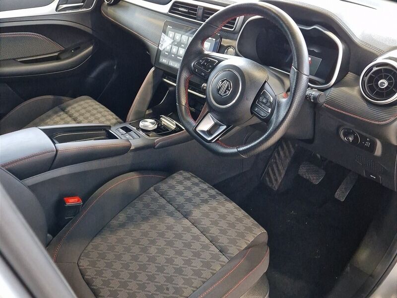 More views of MG ZS