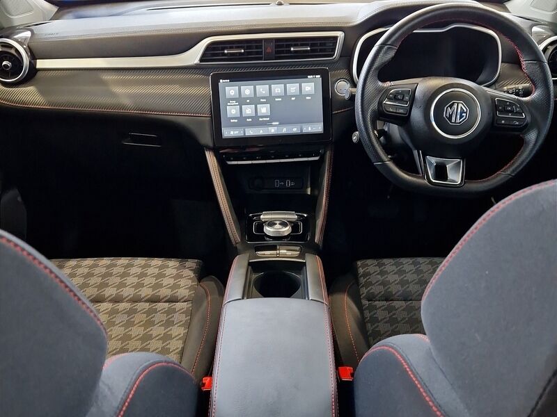 More views of MG ZS