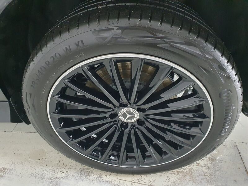 More views of Mercedes-Benz GLC