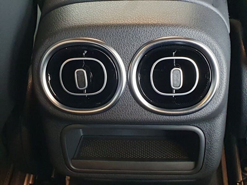 More views of Mercedes-Benz GLC