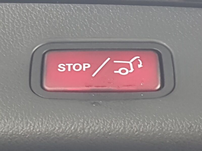 More views of Mercedes-Benz GLC