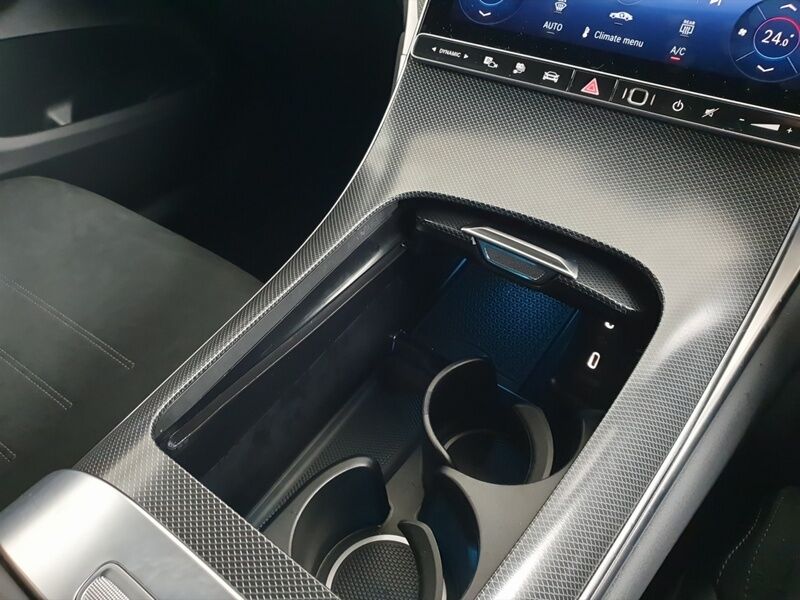 More views of Mercedes-Benz GLC