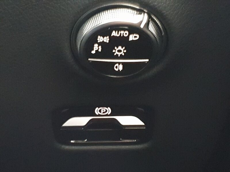 More views of Mercedes-Benz GLC