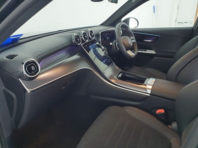 More views of Mercedes-Benz GLC