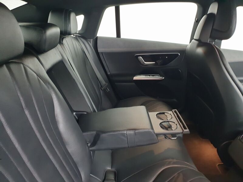 More views of Mercedes-Benz EQE