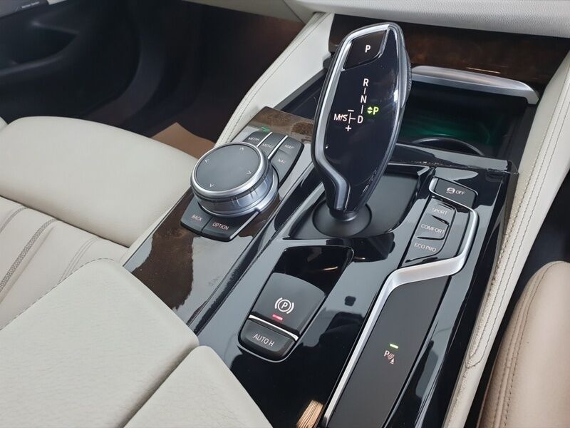 More views of BMW 5-Series