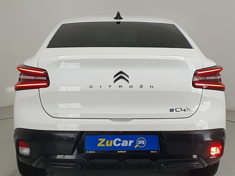 More views of Citroen e-C4 X