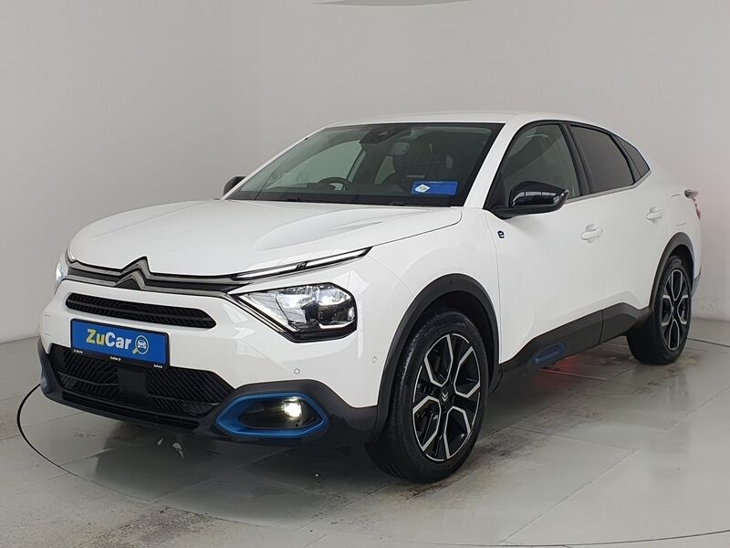 More views of Citroen e-C4 X