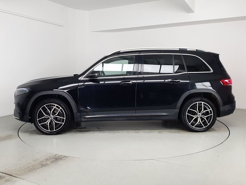 More views of Mercedes-Benz EQB