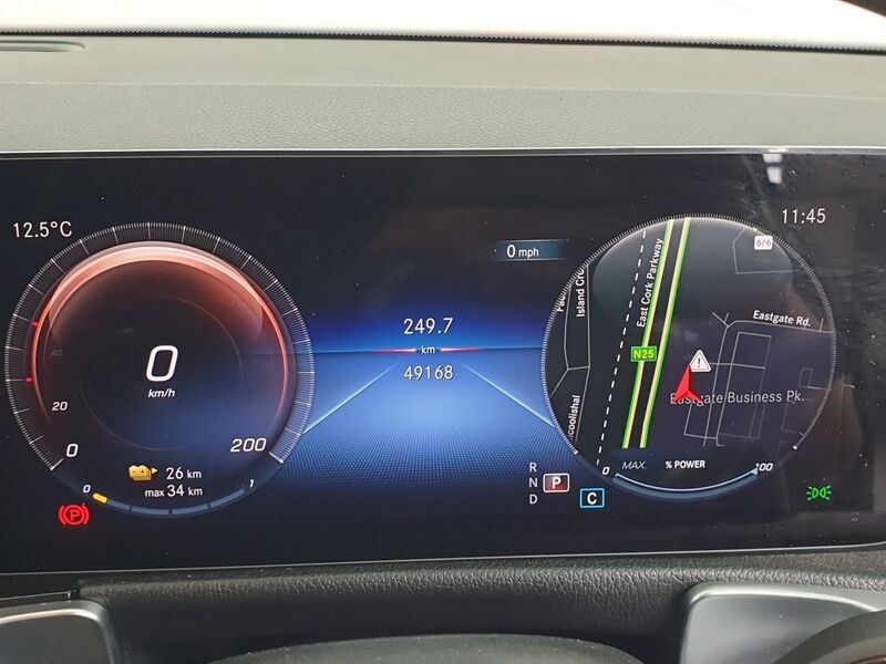 More views of Mercedes-Benz EQB