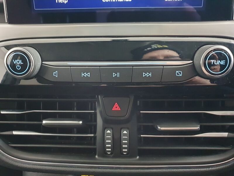 More views of Ford Kuga