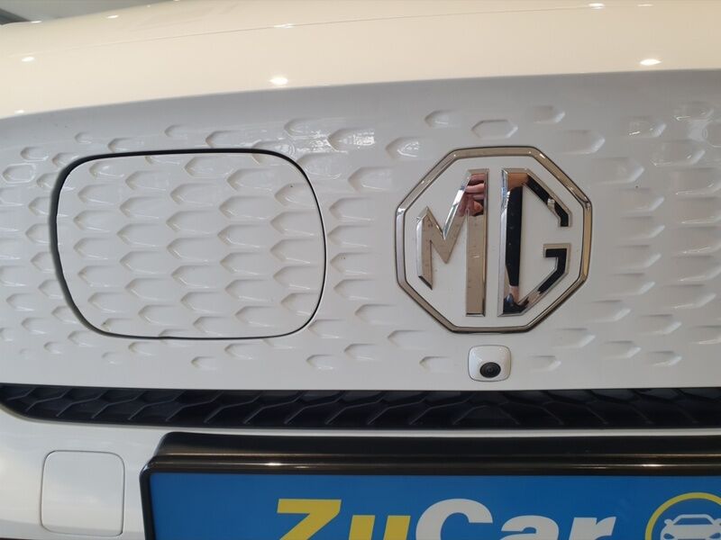 More views of MG ZS