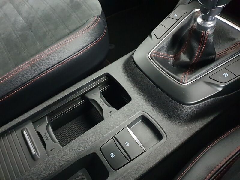 More views of Ford Kuga