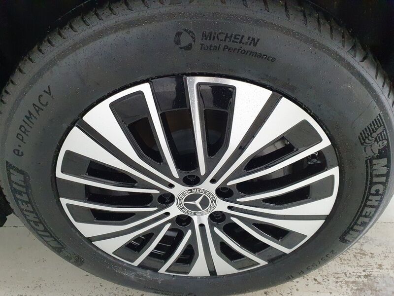 More views of Mercedes-Benz EQA