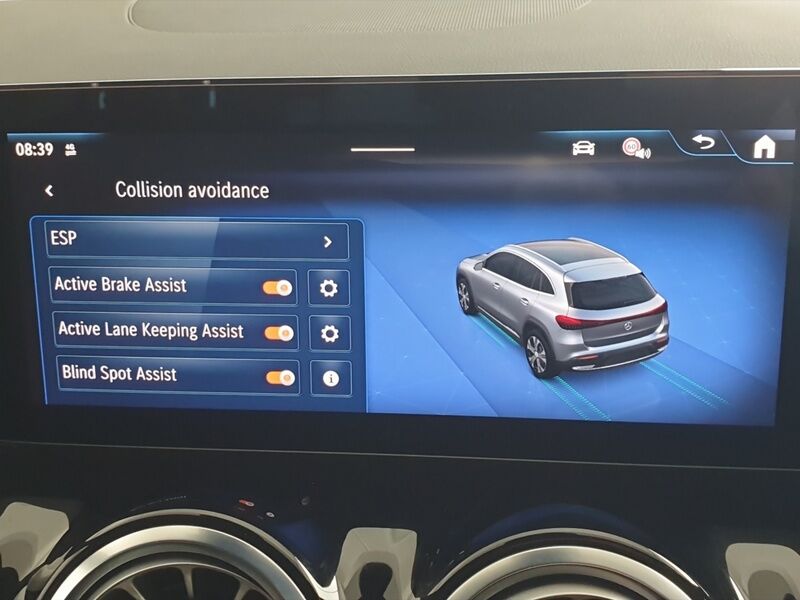 More views of Mercedes-Benz EQA