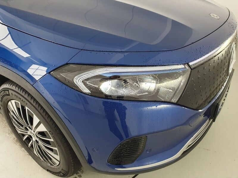 More views of Mercedes-Benz EQA