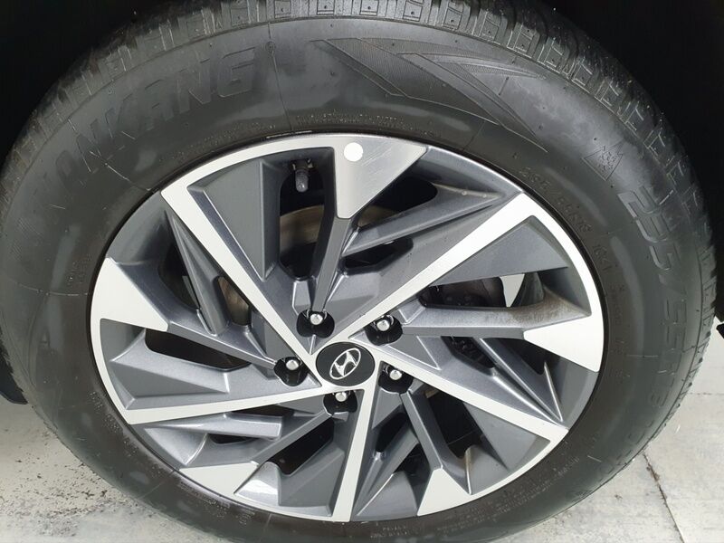 More views of Hyundai Tucson