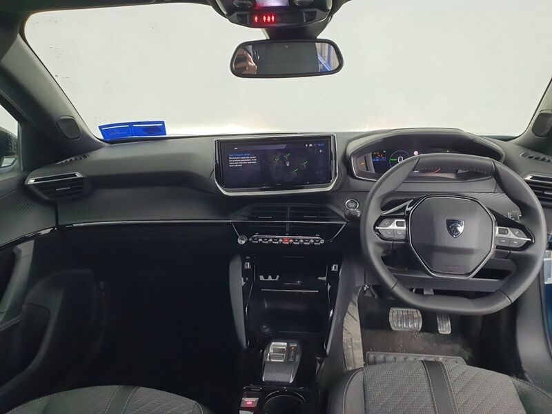 More views of Peugeot 2008