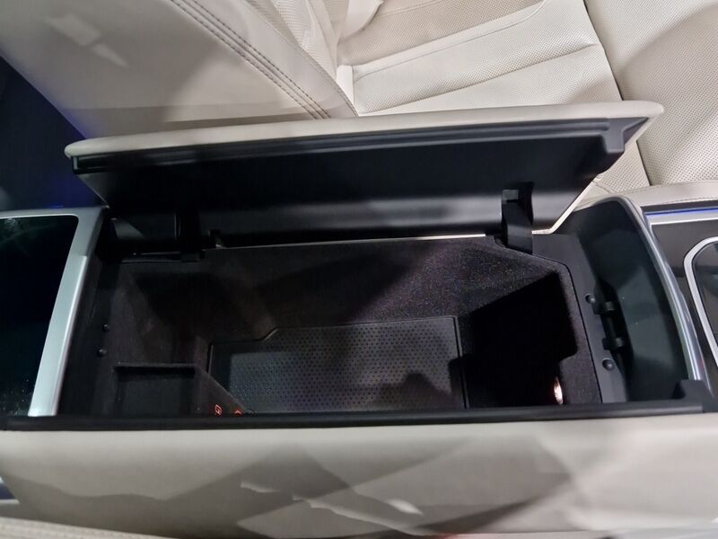 More views of BMW 8-Series