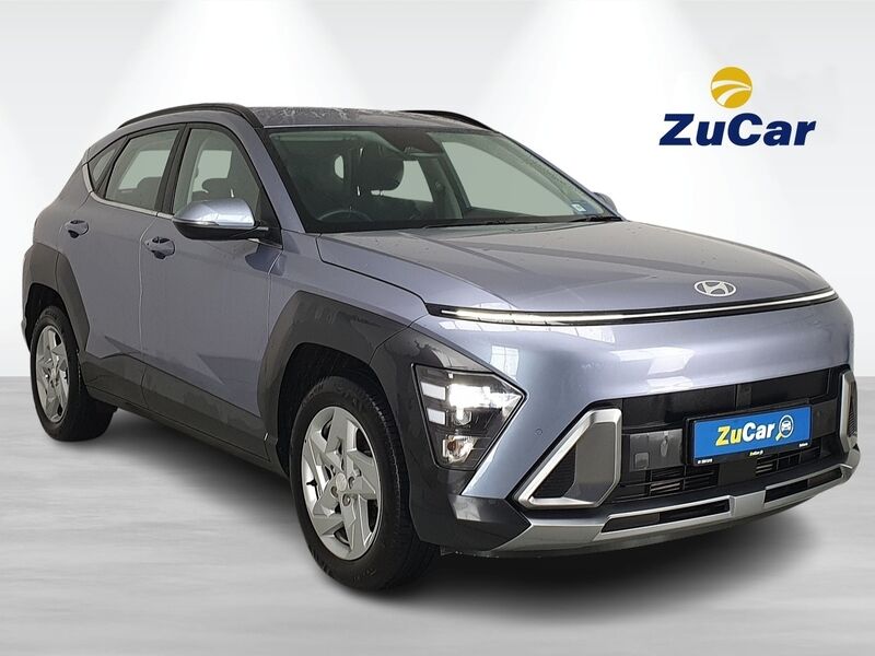 More views of Hyundai KONA
