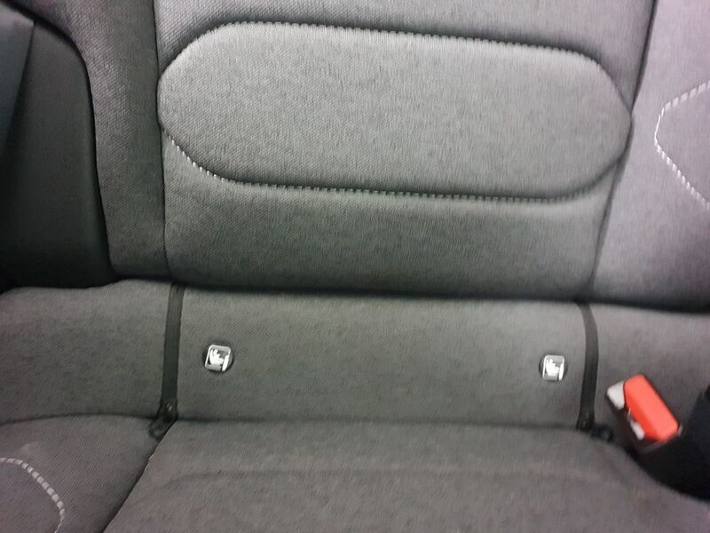 More views of Citroen e-C4