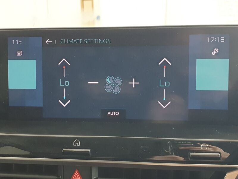 More views of Citroen e-C4