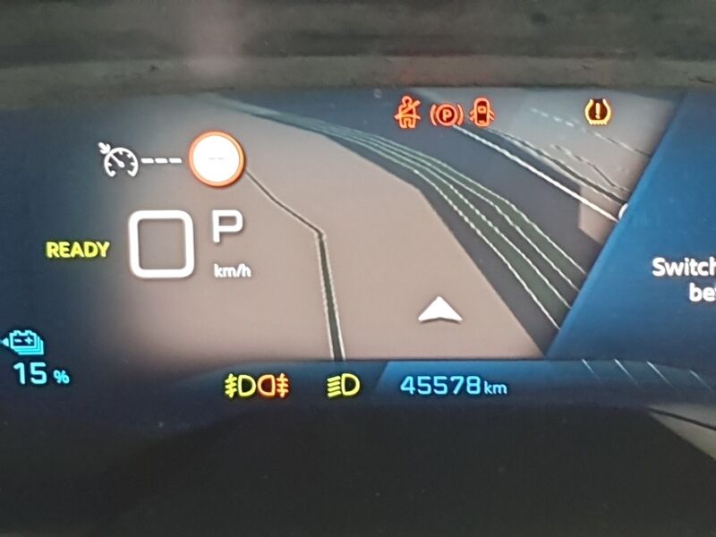 More views of Peugeot Rifter