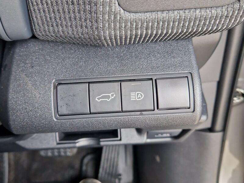 More views of Subaru Solterra