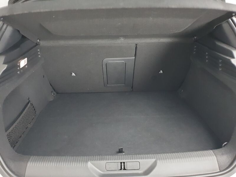 More views of Peugeot 308