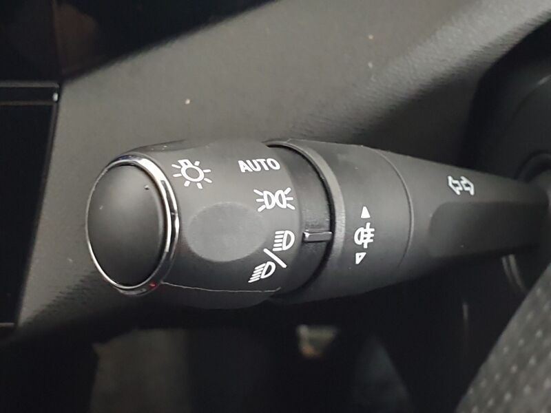 More views of Peugeot 308