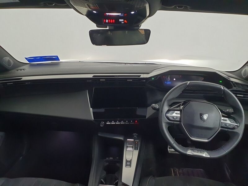 More views of Peugeot 308