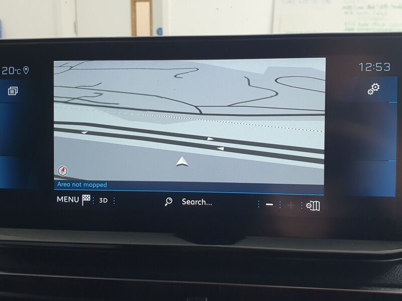 More views of Peugeot 5008