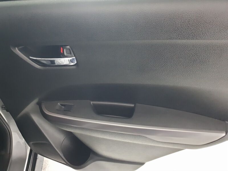 More views of Suzuki Vitara