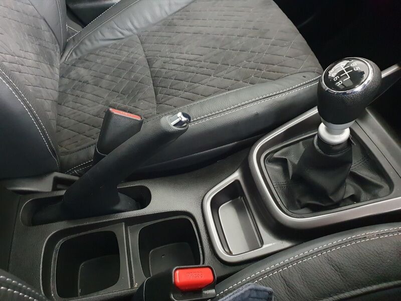 More views of Suzuki Vitara