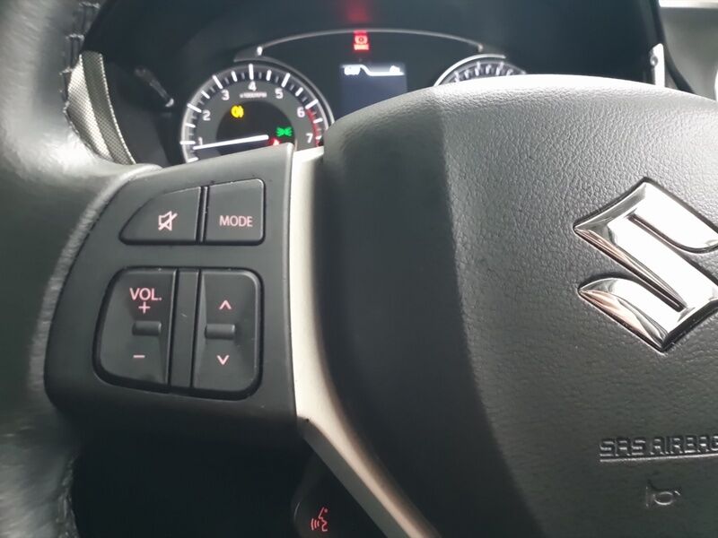 More views of Suzuki Vitara